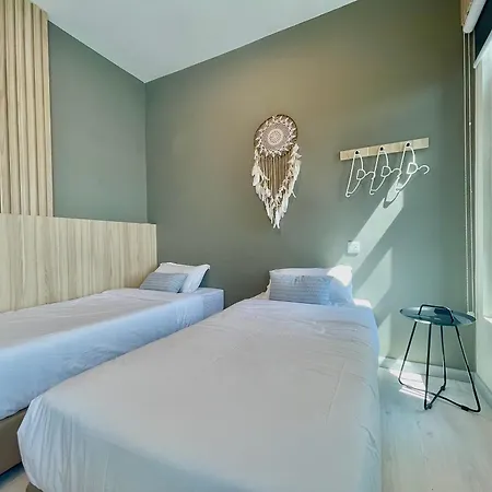 Jq Jesselton Quay Homestay Near Suria Mall, Gaya Street, Jetty By Goodtravelkk 善旅民宿 Kota Kinabalu Exterior photo